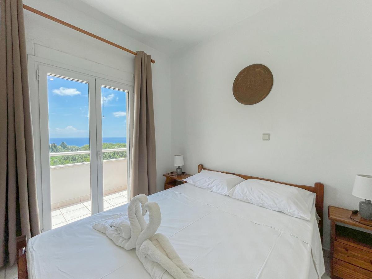 Amazona Apartments And Studios Sparta Exterior foto